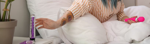 Making Masturbation Quieter at Home: Tips for Privacy and How the Skins Rose Buddies Vibrator Can Help Making Masturbation Quieter at Home: Tips for Privacy and How the Skins Rose Buddies Vibrator Can Help