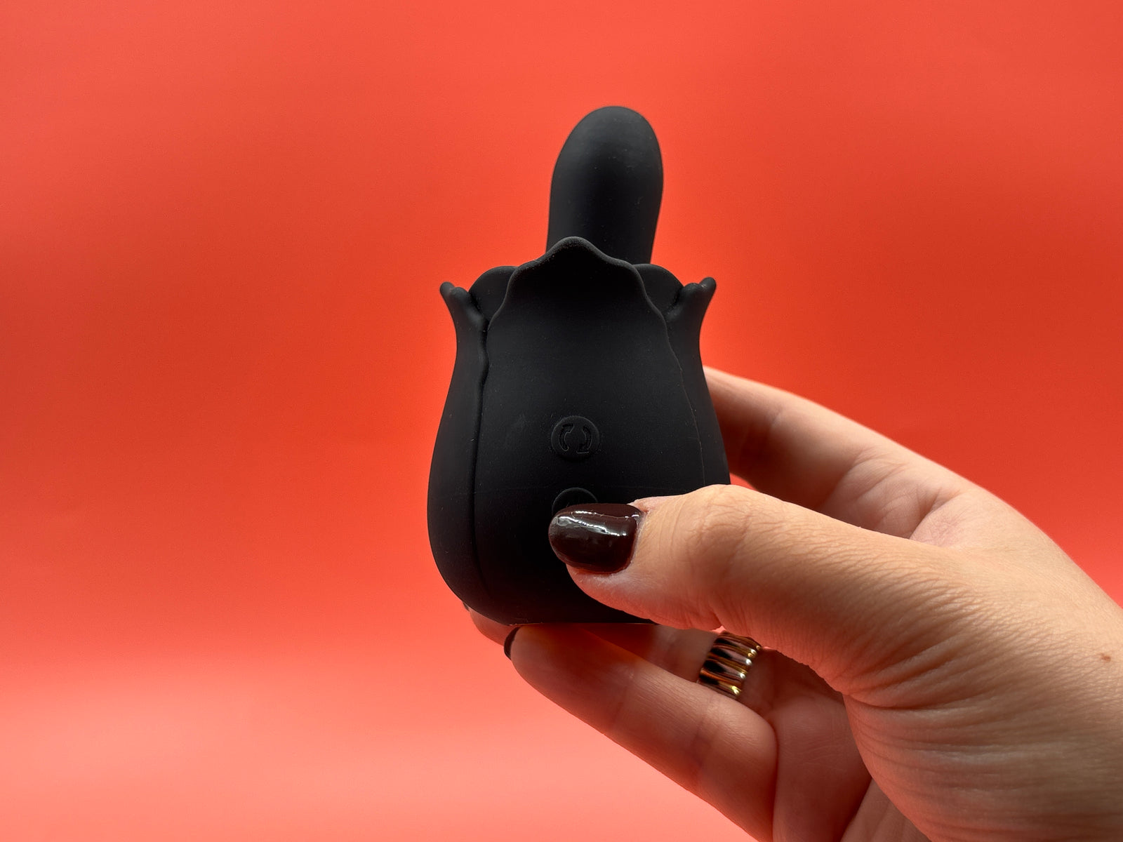 Pressing and holding the rose lix to turn on